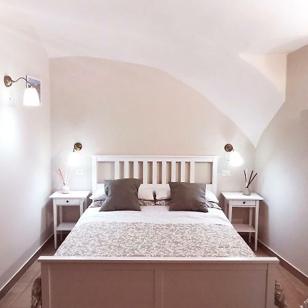 Le Case Del Cavaliere Naples Exterior photo
